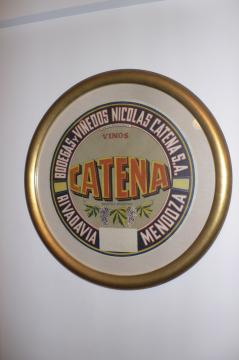 Early Catena Label