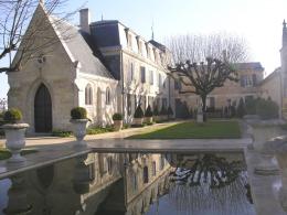 On a mission: La Mission Haut-Brion