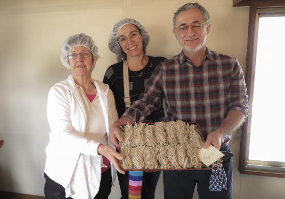 Coral, Maria Teresa and Roberto with their spoils
